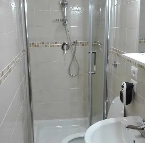Casa de hóspedes Tiziano 67 *